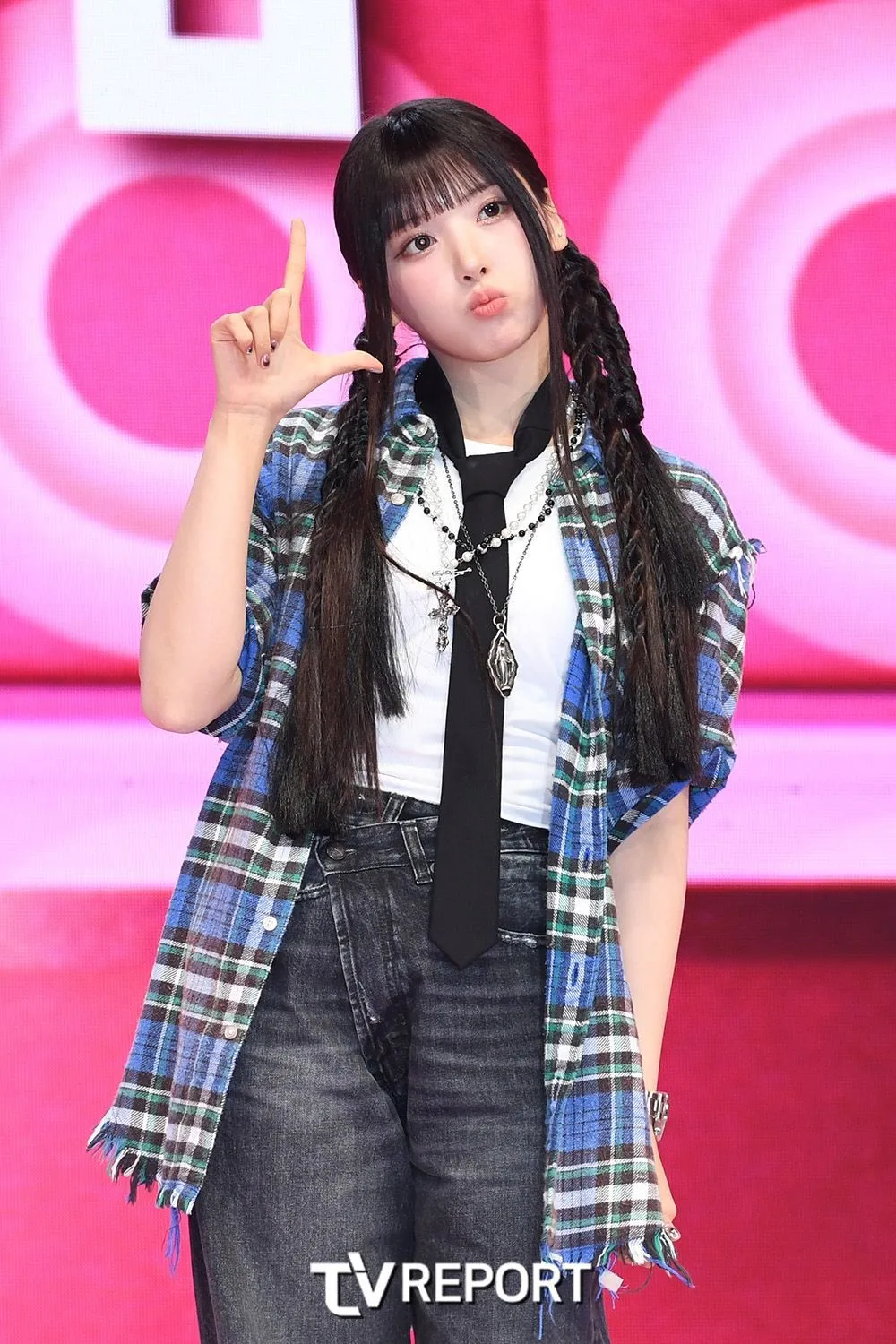 [T포토] 지우 '귀염뽀짝'