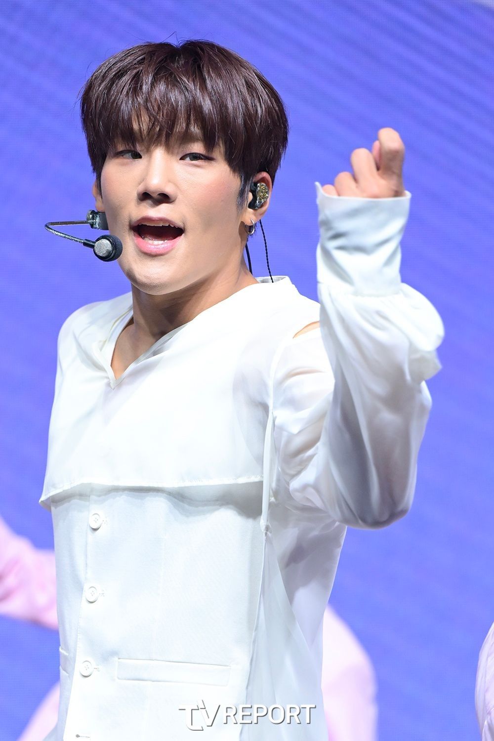 [T포토] 준서 '네 마음에 노크해'