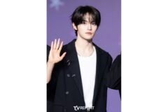 [T포토] 클로즈유어아이즈 전민욱 ‘여기서 제일 잘생긴 사람 손 들어’