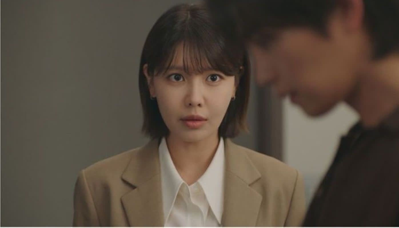 '시청률 2.6%→2위' 찍었다...신박한 로맨스로 순항 중인 韓 드라마 ('아... - 뉴스 썸네일 이미지