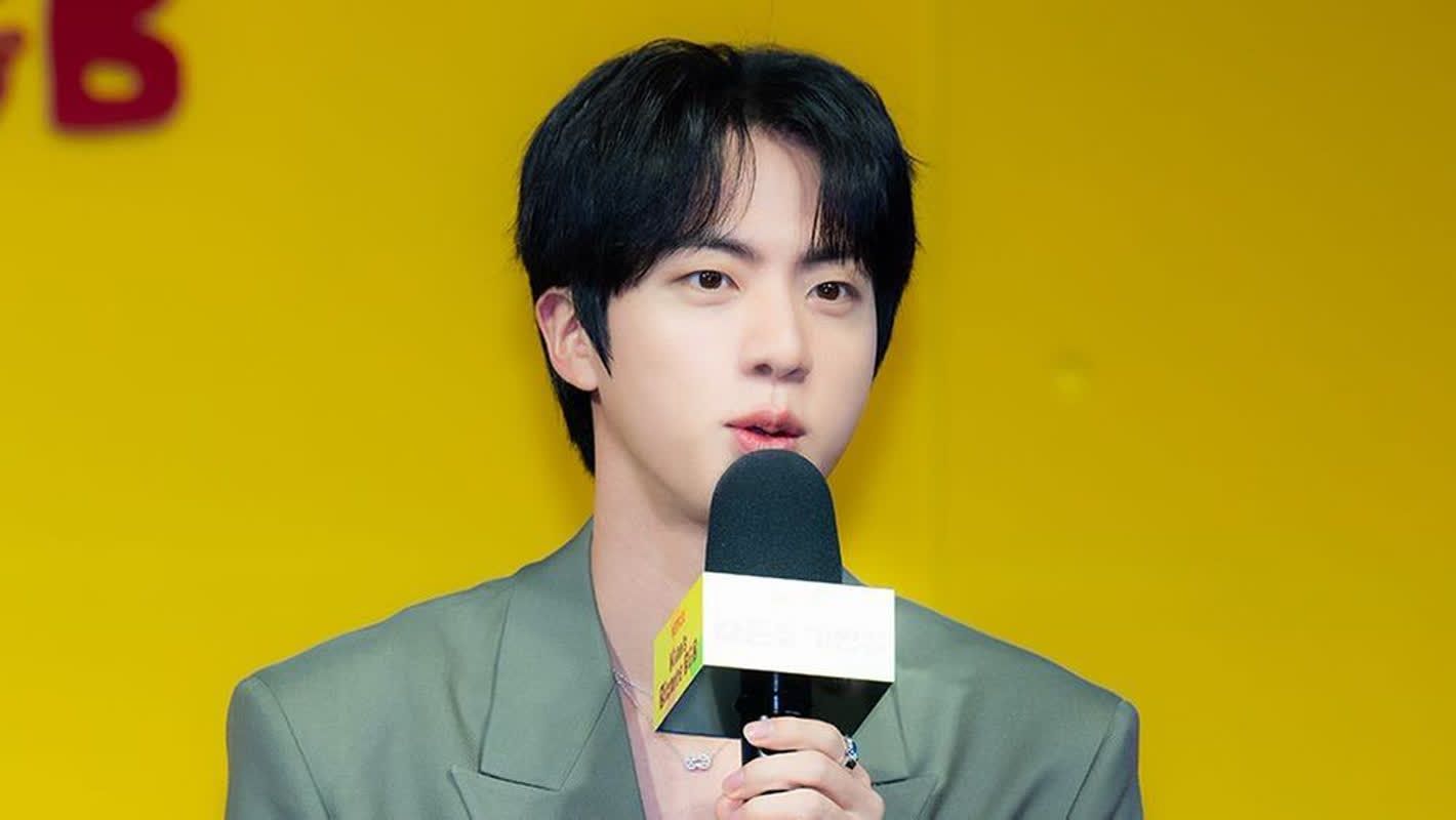 BTS 진, 진라면과 동행 마무리...내달 계약 종료 - 뉴스 썸네일 이미지