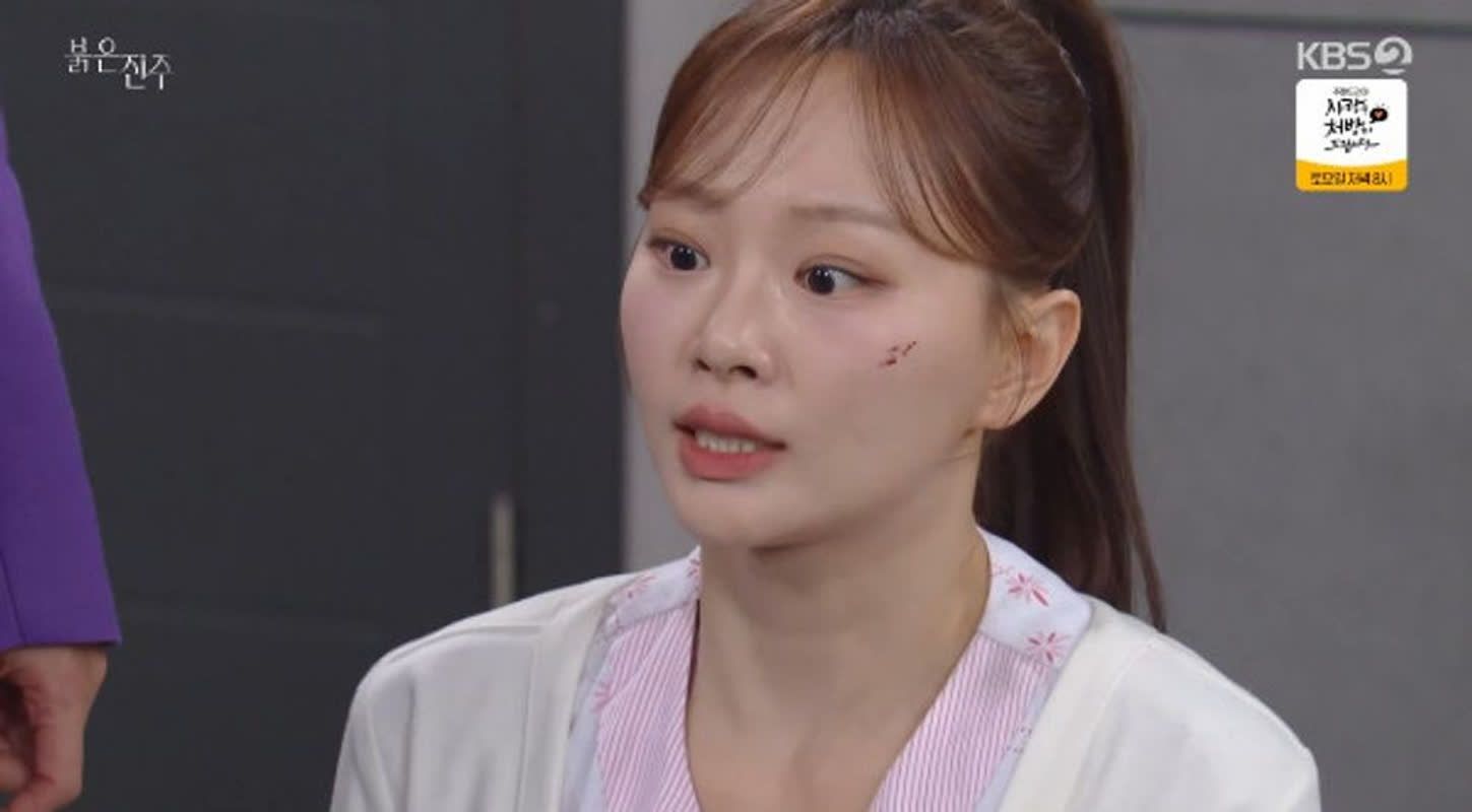 천희주, 목숨 구해준 남상지 배신...'빌런' 최재성에 무릎 꿇었다 ('붉은... - 뉴스 썸네일 이미지