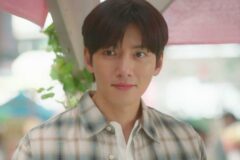 지창욱, 日 여배우와 딸기밭서 핑크빛 로맨스 펼친다…’메리 베리 러브’ 10월 7일 공개