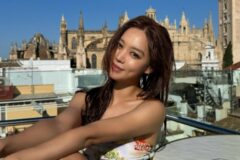 ‘원빈 조카’ 女배우, 스페인서 파격 수영복 자태…건강美 넘치는 근황 [RE:스타]