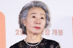 윤여정, 美 에미상 수상 불발→’성난 사람들2’는 16개 후보·3관왕