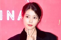 아이유, ‘이관개방증 악화→활동 중단’ 두 달 만→공식 행보…극장서 팬들 만난다
