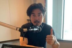 배우♥간판 앵커 부부, 생방 도중 ‘경사’ 전해…결혼 5년 만→52살에 ‘늦깎이 부모’ 됐다 [룩@글로벌]