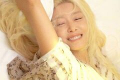 ’53세’ 전도연, 백금발 탈색으로 파격 변신…전혀 못 알아보겠네