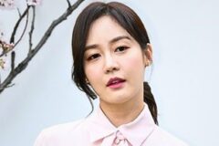 성유리, 가족과 함께한 추석 명절…父 성종현 전 교수, 텃밭서 손녀와 함께 ‘환한 웃음’ [RE:스타]