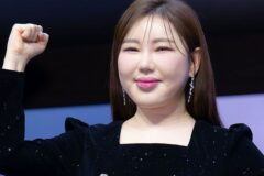 ’39세’ 송가인, 男가수 부모님 품에 안겼다…’15년 지기’ 절친 근황에→”잘 돼서 좋아” (‘편스토랑’)