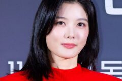 ‘아역 천재→데뷔 23년 차’ 김유정, ‘추격자’ 나왔다고?…”출연 사실 많이 몰라” [RE:뷰]