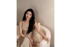 김유정 이어 톱 女배우 ‘성희롱’ 또 당했다…명품 브랜드 오너, 나쁜 손버릇 [룩@글로벌]