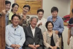 故 최불암·김수미, 나란히 웃고 있었는데…임호가 공개한 마지막 ‘먹먹’